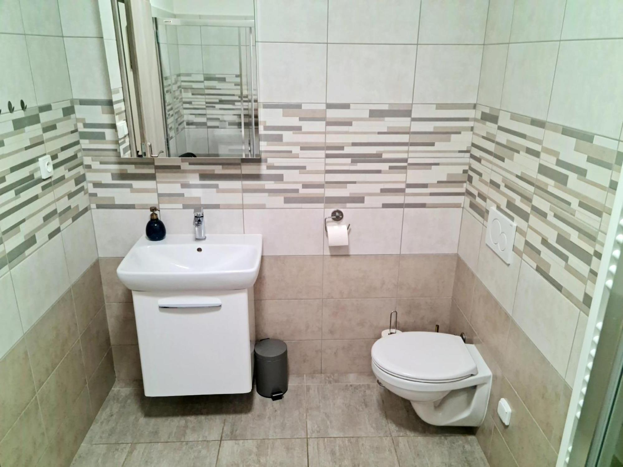 Apartmany Zirec Двур-Кралове-над-Лабем Экстерьер фото
