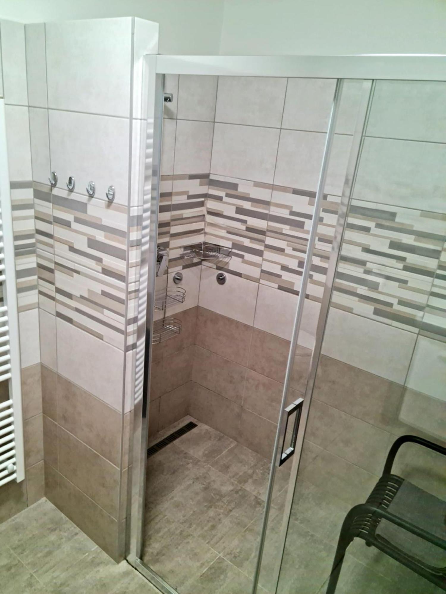 Apartmany Zirec Двур-Кралове-над-Лабем Экстерьер фото